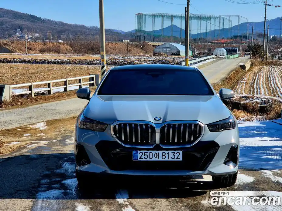 BMW 5-Series 2024 2.0 Автомат в Москве № 210746, фото 3