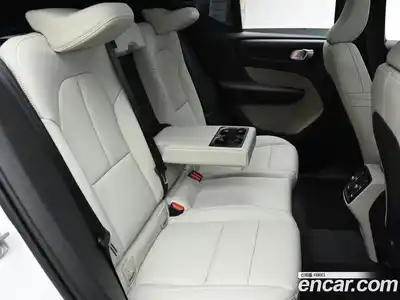 Volvo XC40 2026 2.0 Автомат в Москве № 212756, миниатюра 12