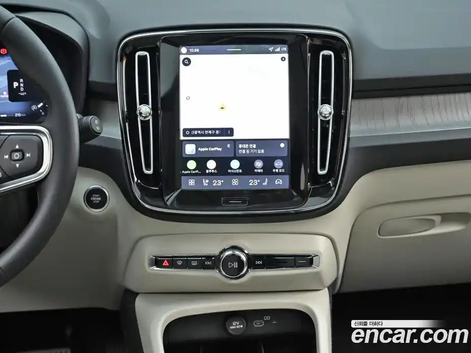 Volvo XC40 2026 2.0 Автомат в Москве № 212756, фото 14