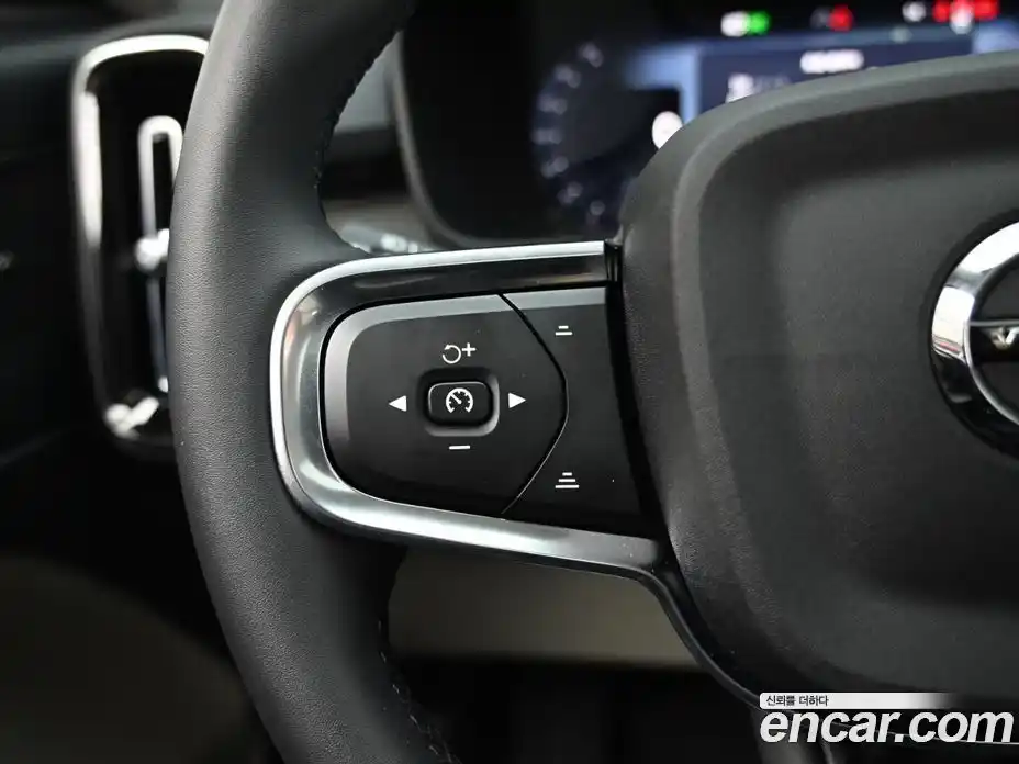 Volvo XC40 2026 2.0 Автомат в Москве № 212756, фото 18