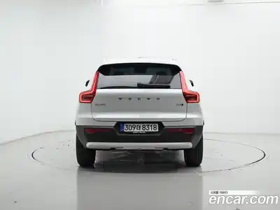 Volvo XC40 2026 2.0 Автомат в Москве № 212756, миниатюра 4