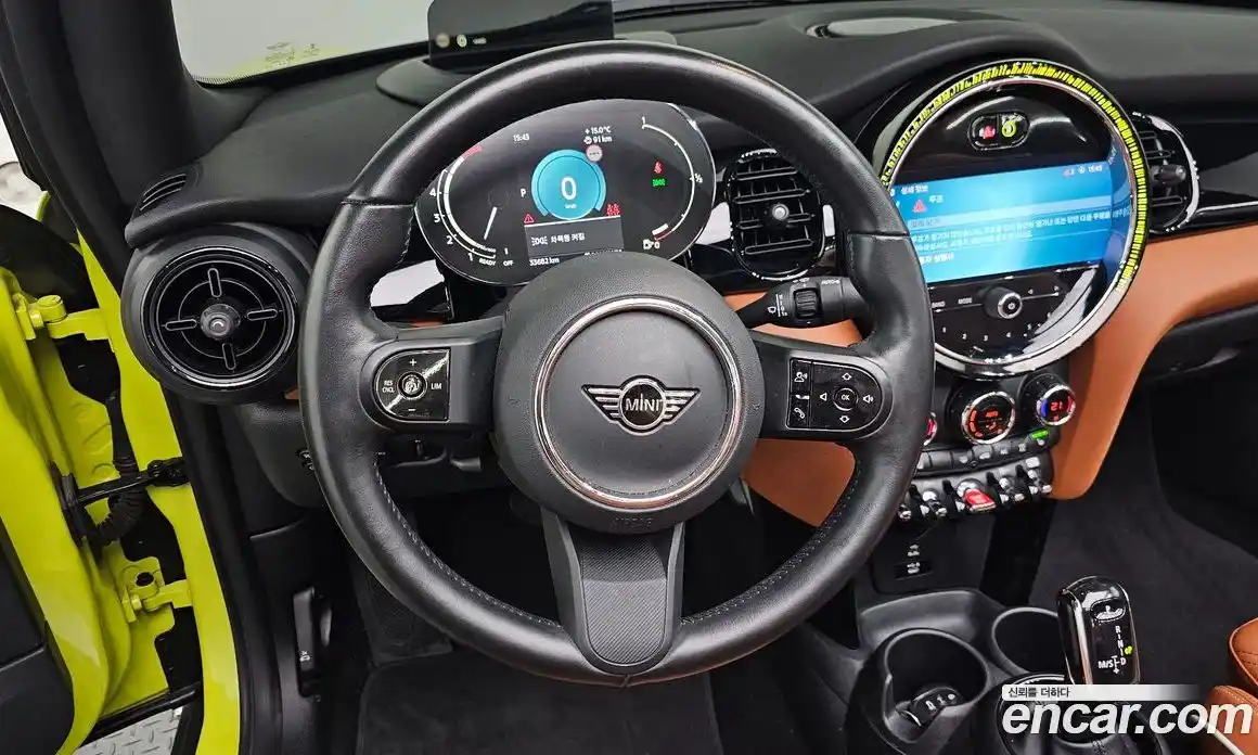 Mini Cooper Convertible 2022 2.0 Автомат в Москве № 214145, фото 1