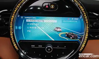 Mini Cooper Convertible 2022 2.0 Автомат в Москве № 214145, миниатюра 11