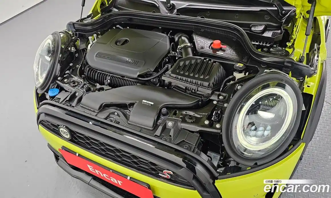 Mini Cooper Convertible 2022 2.0 Автомат в Москве № 214145, фото 19