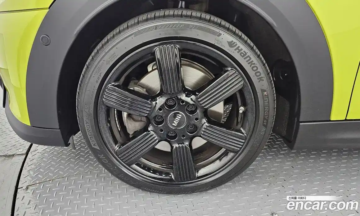 Mini Cooper Convertible 2022 2.0 Автомат в Москве № 214145, фото 8