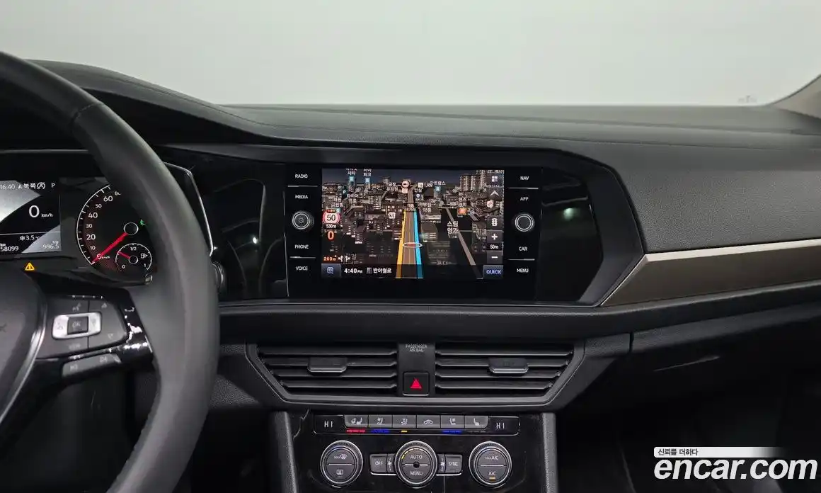 Volkswagen Jetta 2020 1.4 Автомат в Москве № 215045, фото 15