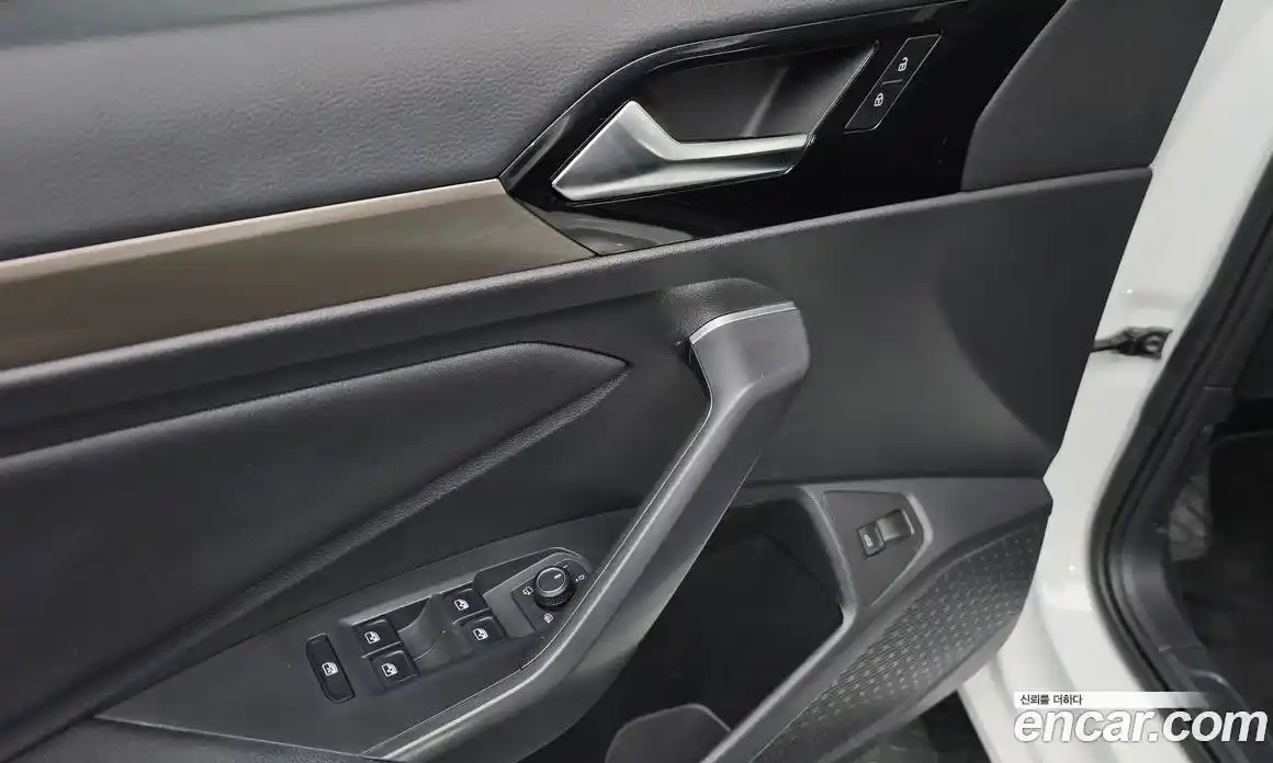 Volkswagen Jetta 2020 1.4 Автомат в Москве № 215045, фото 16