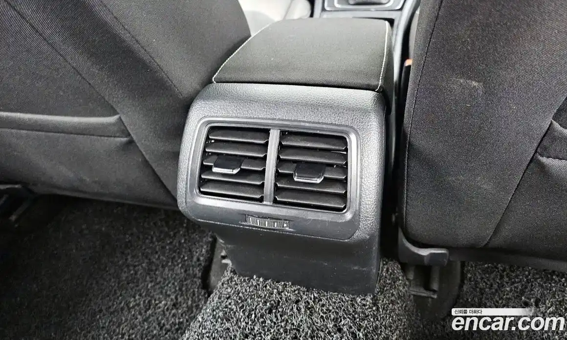 Volkswagen Golf 2015 1.6 Автомат в Москве № 215298, фото 16