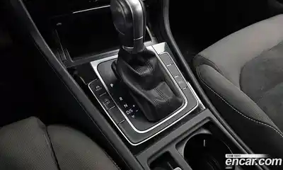 Volkswagen Golf 2015 1.6 Автомат в Москве № 215298, миниатюра 10