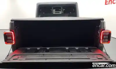 Jeep Gladiator 2021 3.6 Автомат в Москве № 215412, миниатюра 9