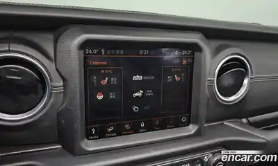Jeep Wrangler 2022 2.0 Автомат в Москве № 215490, миниатюра 4