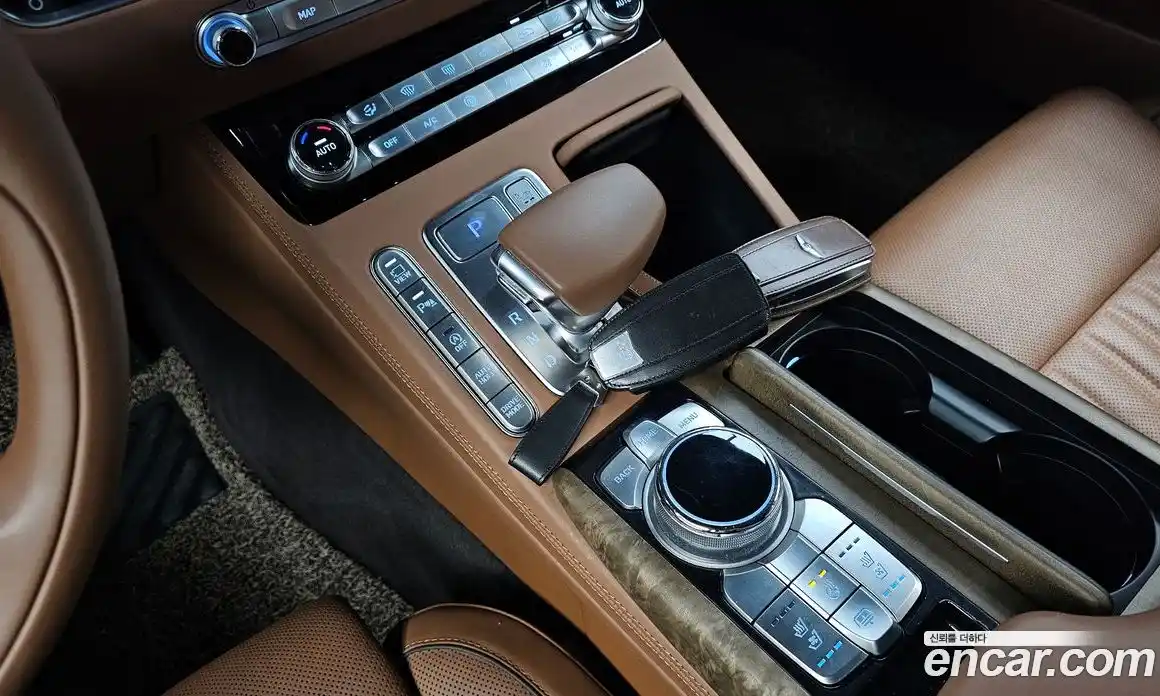 Genesis G90 2019 3.3 Автомат в Москве № 21710, фото 8