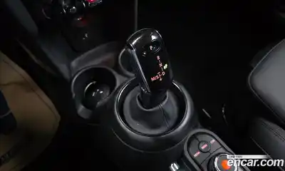 Mini Cooper 2021 1.5 Автомат в Москве № 221143, миниатюра 5
