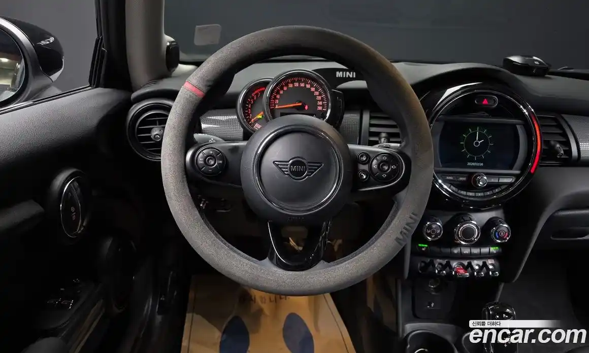 Mini Cooper 2021 1.5 Автомат в Москве № 221143, фото 7