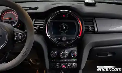 Mini Cooper 2021 1.5 Автомат в Москве № 221143, миниатюра 8
