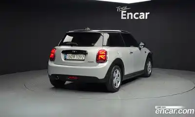 Mini Cooper 2021 1.5 Автомат в Москве № 221143, миниатюра 10