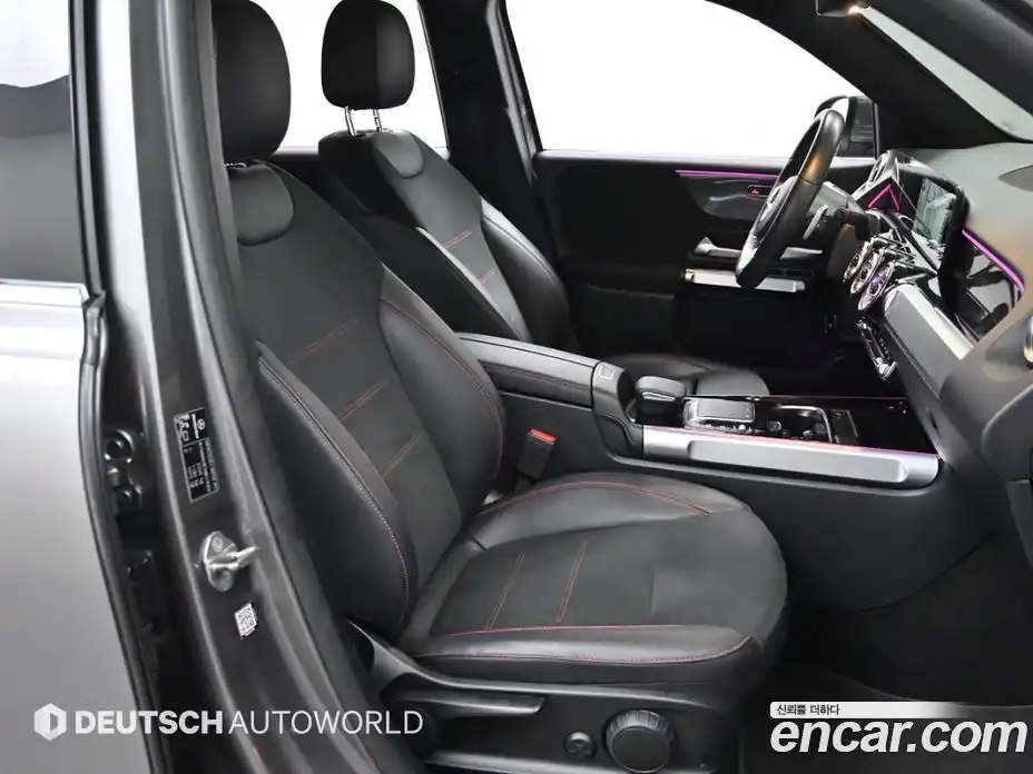 Mercedes-Benz GLB-Class 2022 2.0 Автомат в Москве № 224477, фото 10