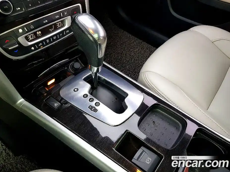 Renault SM5 2013 2.0 Автомат в Москве № 225932, фото 13