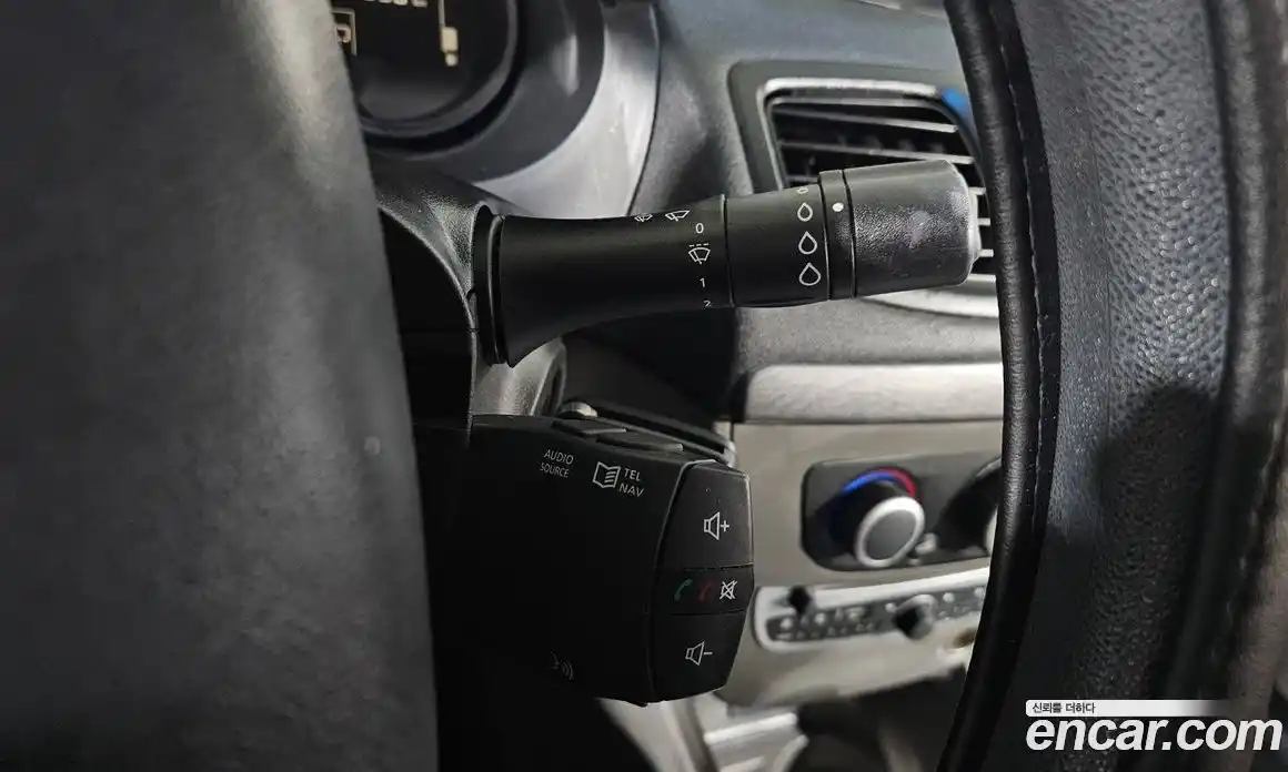 Renault SM3 2012 1.6 Автомат в Москве № 226149, фото 11