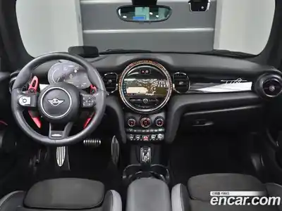 Mini Cooper Convertible 2022 2.0 Автомат в Москве № 226286, миниатюра 9