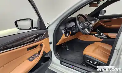 BMW 5-Series 2022 2.0 Автомат в Москве № 229110, миниатюра 10