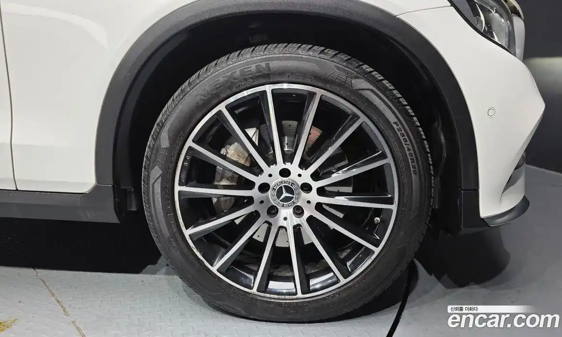 Mercedes-Benz GLC-Class 2017 2.1 Автомат в Москве № 229592, фото 9