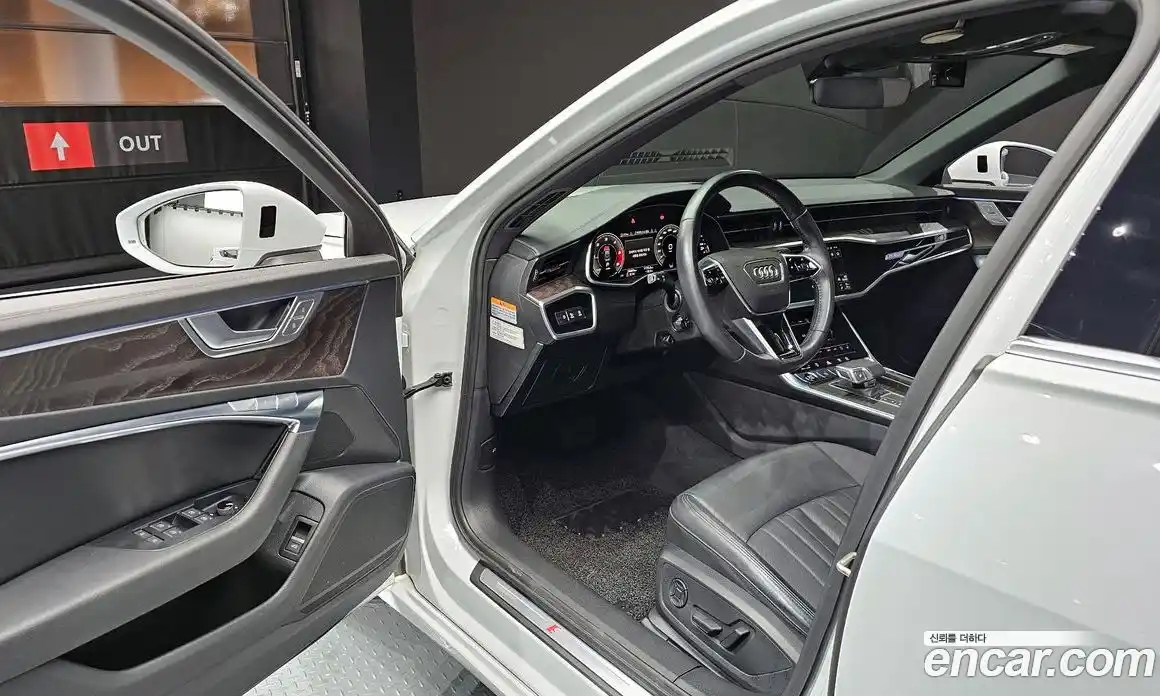 Audi A6 2021 2.0 Автомат в Москве № 229958, фото 11