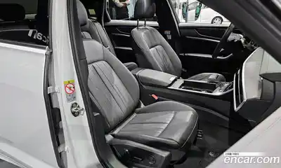 Audi A6 2021 2.0 Автомат в Москве № 229958, миниатюра 10