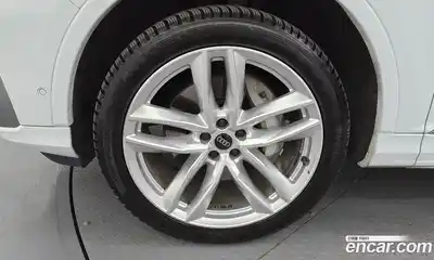 Audi Q7 2023 3.0 Автомат в Москве № 230182, миниатюра 4