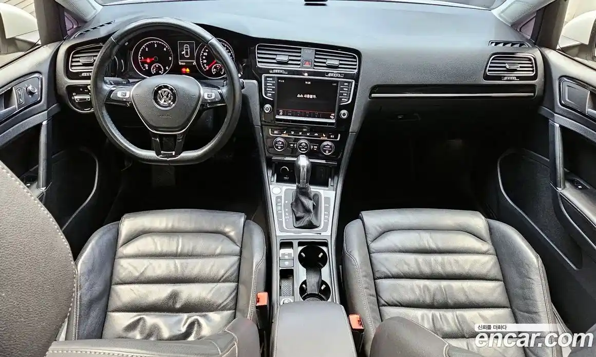 Volkswagen Golf 2015 2.0 Автомат в Москве № 232216, фото 7