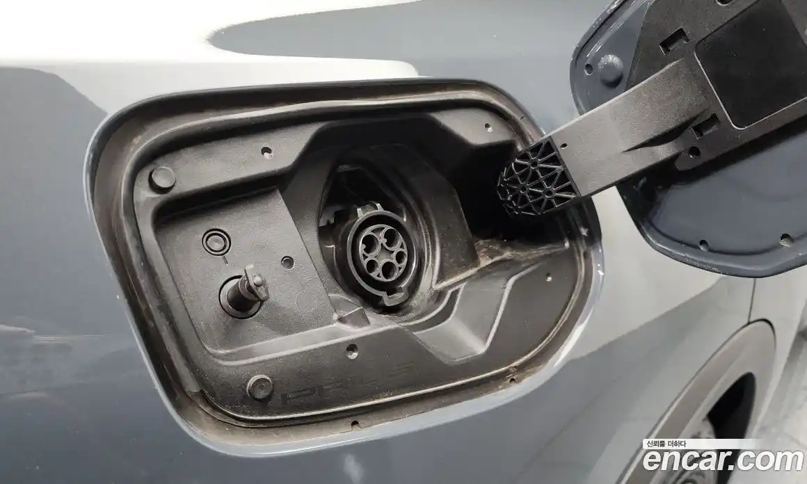 Toyota Prius 2024 2.0 Автомат в Москве № 232831, фото 14