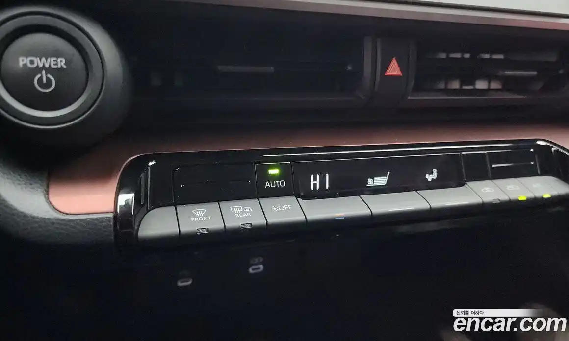 Toyota Prius 2024 2.0 Автомат в Москве № 232831, фото 7