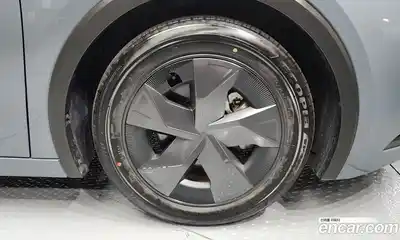 Toyota Prius 2024 2.0 Автомат в Москве № 232831, миниатюра 8