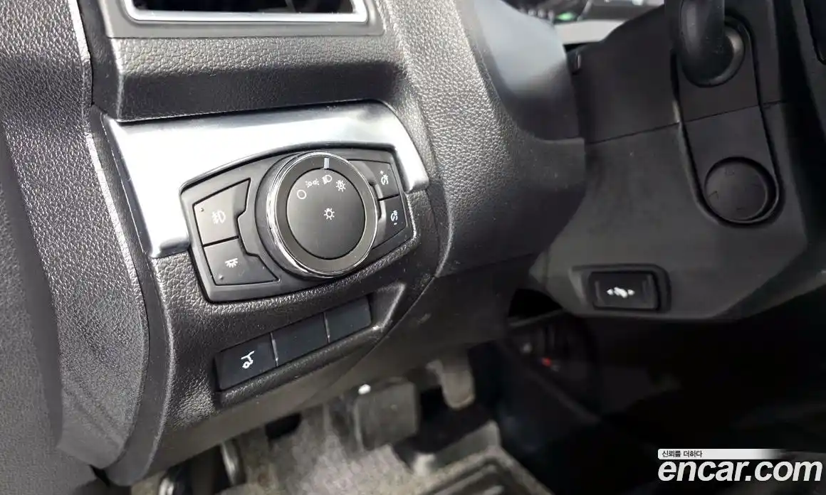 Ford Explorer 2017 2.3 Автомат в Москве № 247203, фото 17