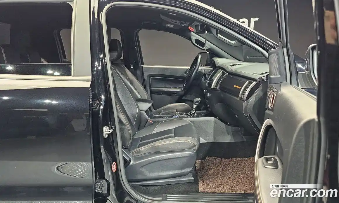 Ford Ranger 2022 2.0 Автомат в Москве № 250325, фото 16