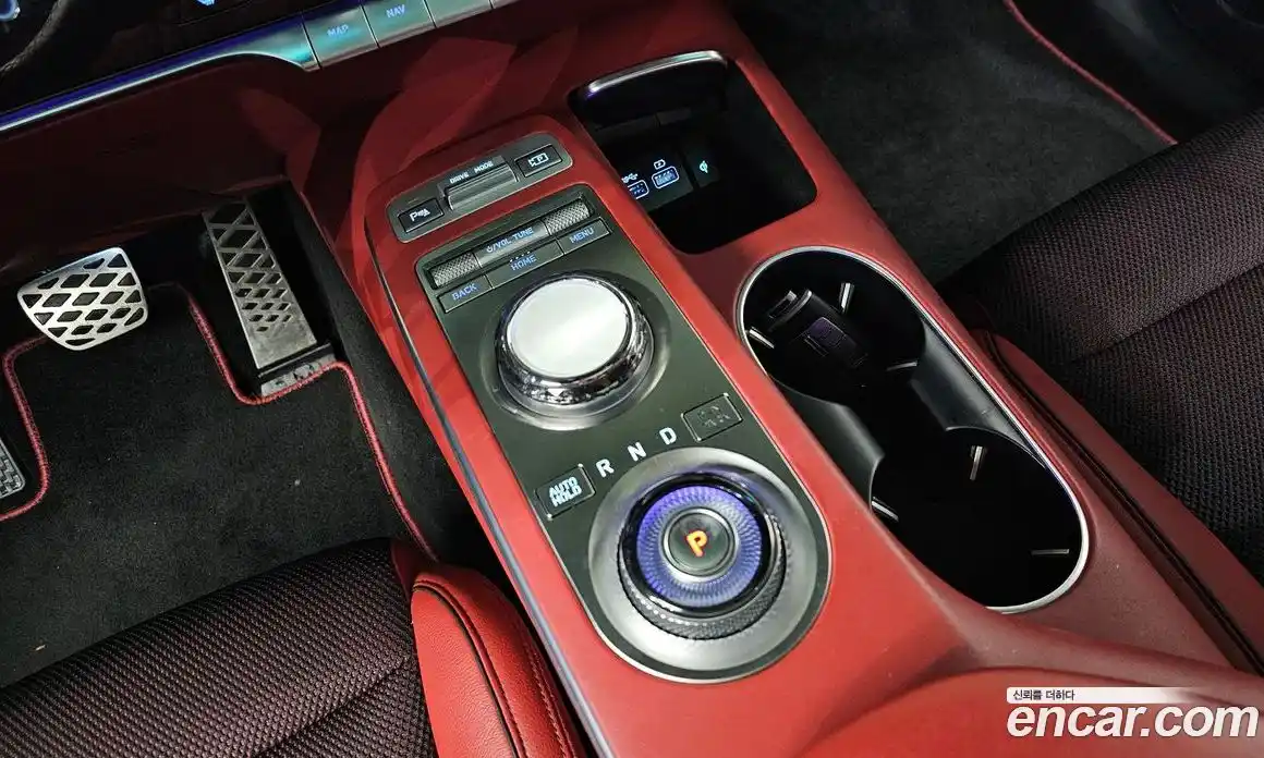 Genesis GV70 2022 2.5 Автомат в Москве № 25558, фото 19