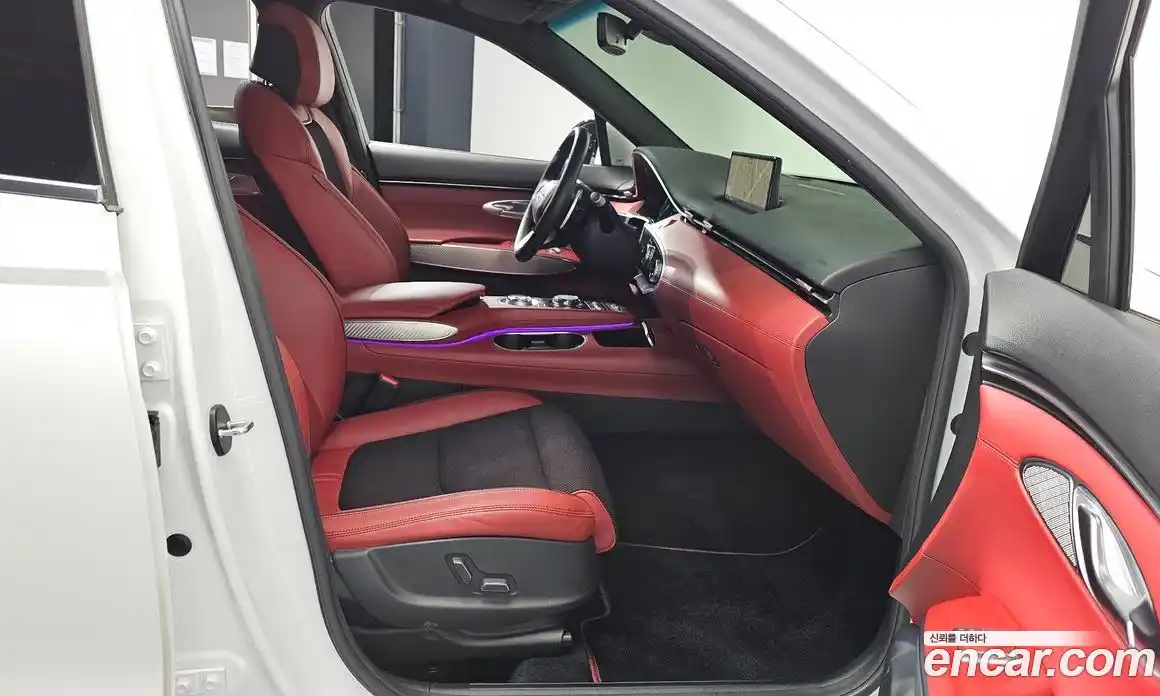 Genesis GV70 2022 2.5 Автомат в Москве № 25558, фото 3