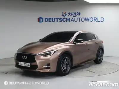 Infiniti Q30, 2017