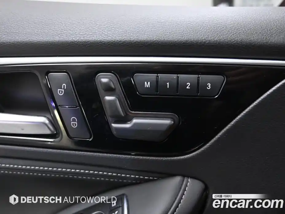 Infiniti Q30 2017 2.0 Автомат в Москве № 256154, фото 16