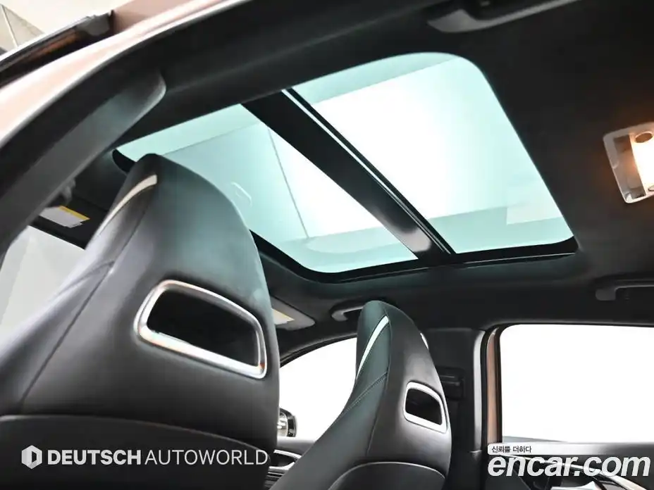 Infiniti Q30 2017 2.0 Автомат в Москве № 256154, фото 19