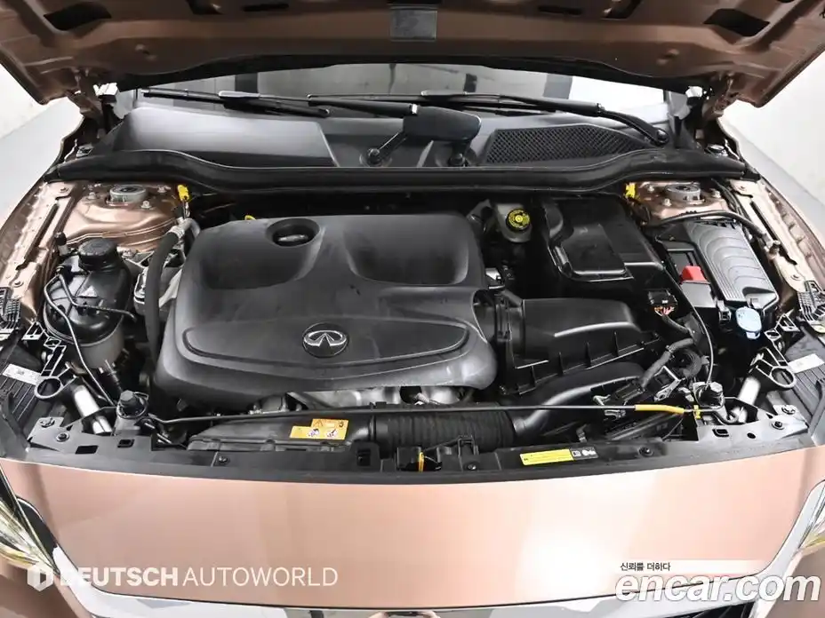 Infiniti Q30 2017 2.0 Автомат в Москве № 256154, фото 6