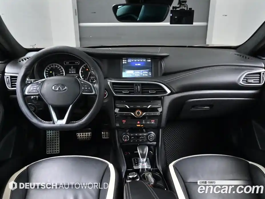 Infiniti Q30 2017 2.0 Автомат в Москве № 256154, фото 7