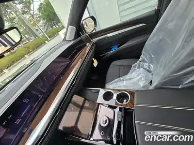 Cadillac Escalade 2025 6.2 Автомат в Москве № 256344, миниатюра 9