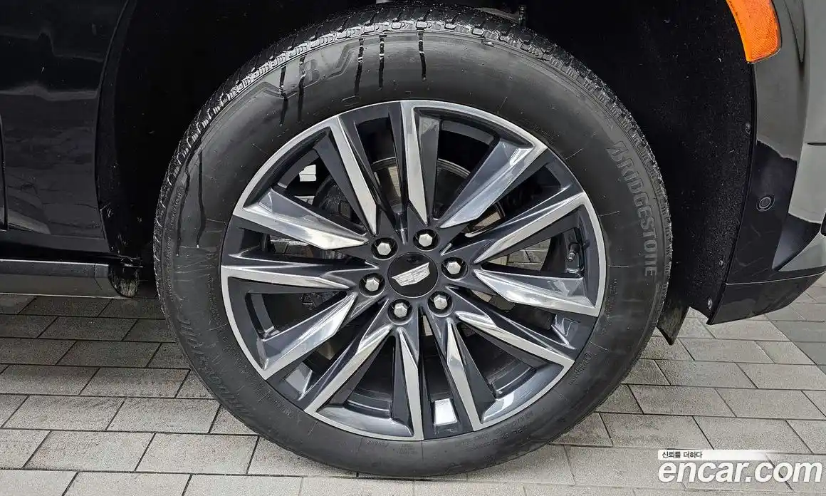 Cadillac Escalade 2023 6.2 Автомат в Москве № 256475, фото 3