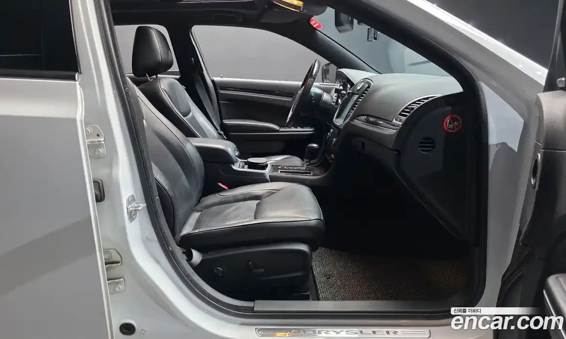 Chrysler 300C 2013 3.0 Автомат в Москве № 256754, фото 10