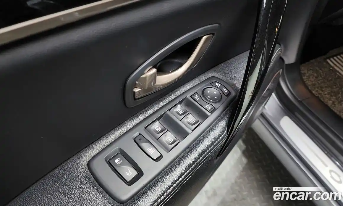 Renault SM7 2016 2.5 Автомат в Москве № 276004, фото 5