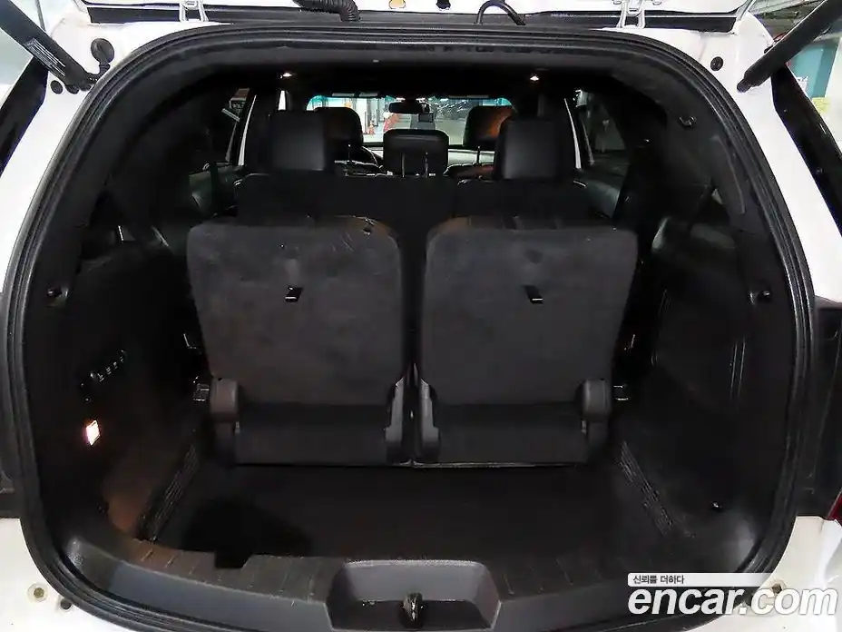 Ford Explorer 2015 3.5 Автомат в Москве № 282244, фото 17