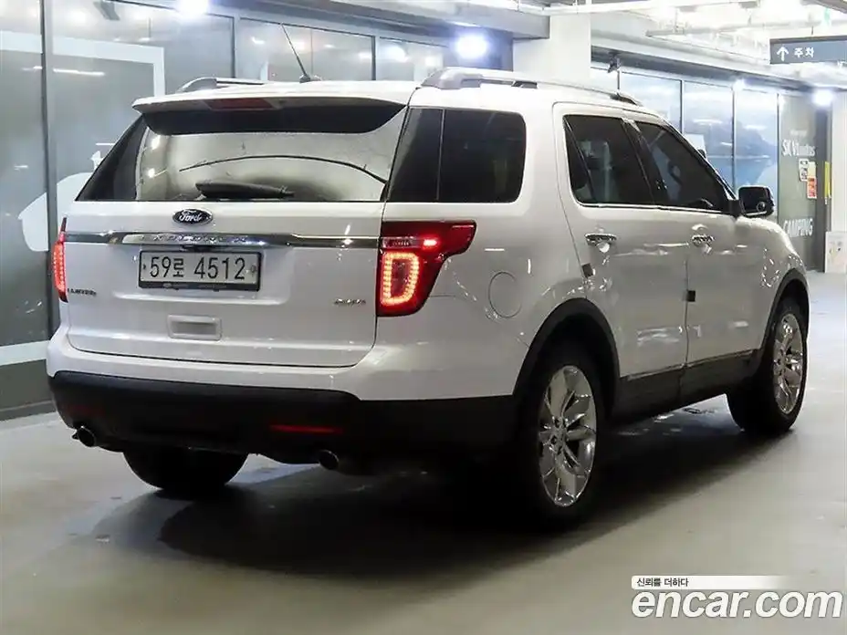 Ford Explorer 2015 3.5 Автомат в Москве № 282244, фото 4
