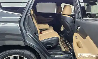 Hyundai Santa Fe 2021 2.2 Автомат в Москве № 283626, миниатюра 2