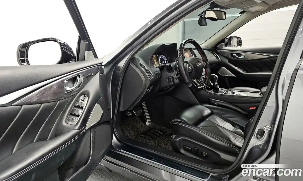 Infiniti Q50 2017 3.5 Автомат в Москве № 284127, фото 14